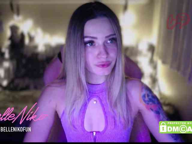 BelleNiko webcam