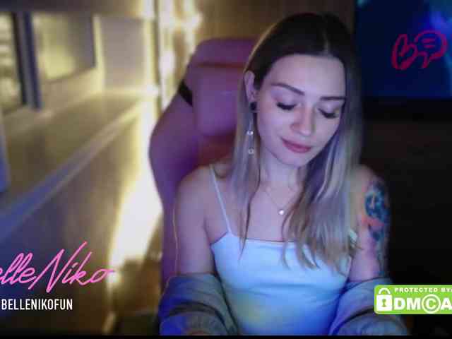 BelleNiko webcam