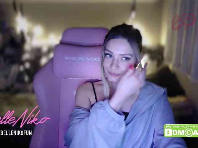 BelleNiko webcam