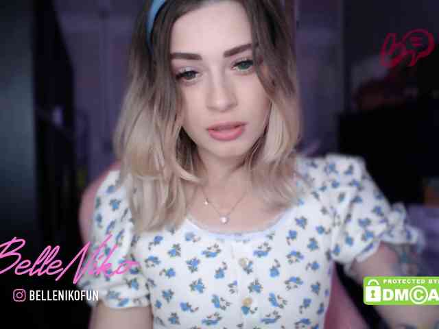 BelleNiko webcam