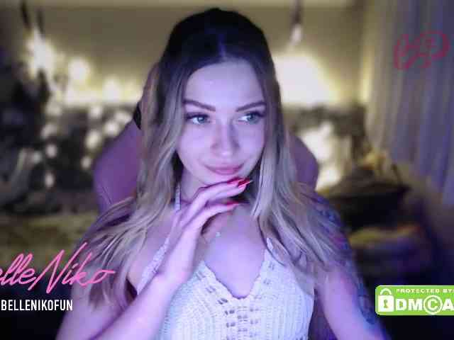 BelleNiko webcam