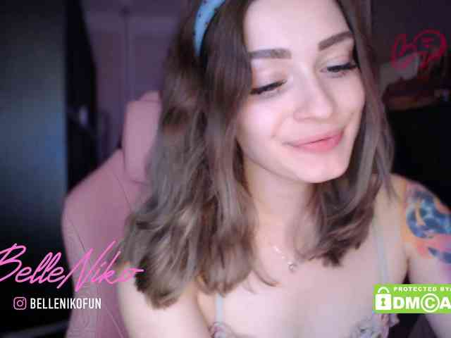 BelleNiko webcam