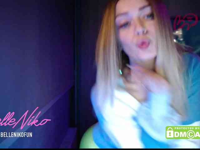 BelleNiko webcam
