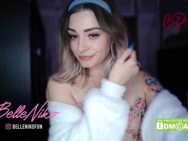 BelleNiko webcam