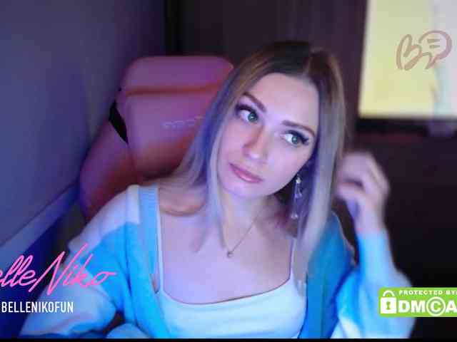 BelleNiko webcam