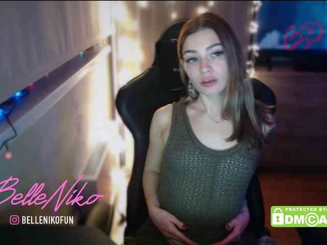 BelleNiko webcam