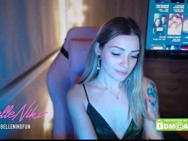 BelleNiko webcam
