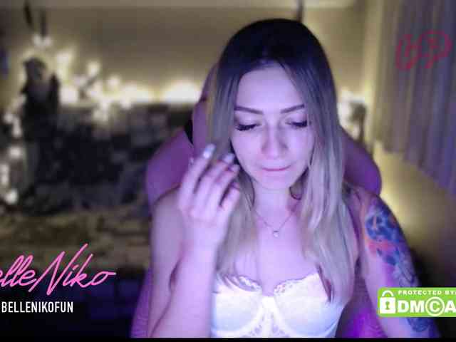 BelleNiko webcam