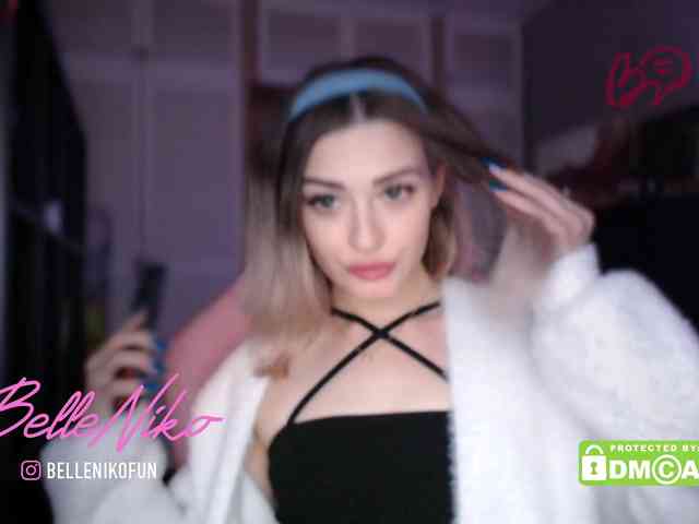 BelleNiko webcam