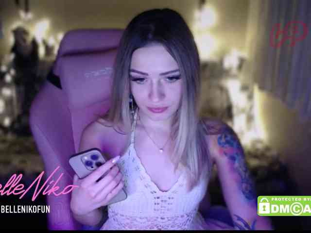 BelleNiko webcam