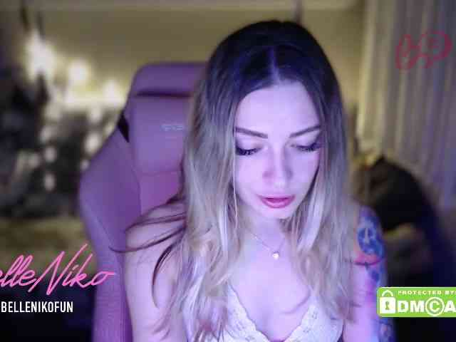 BelleNiko webcam