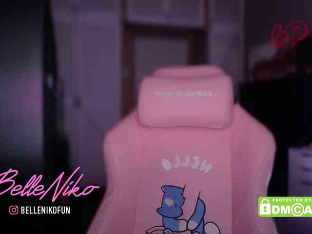 BelleNiko webcam