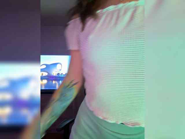 BelleNiko webcam