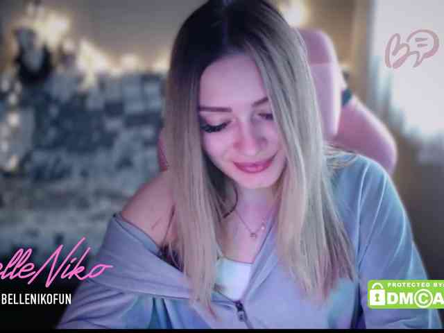 BelleNiko webcam