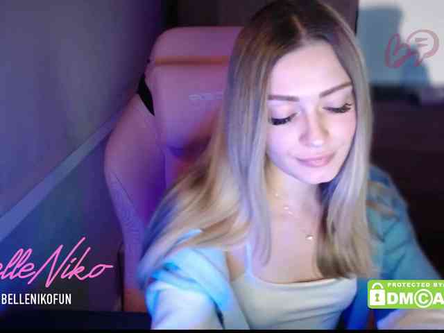BelleNiko webcam