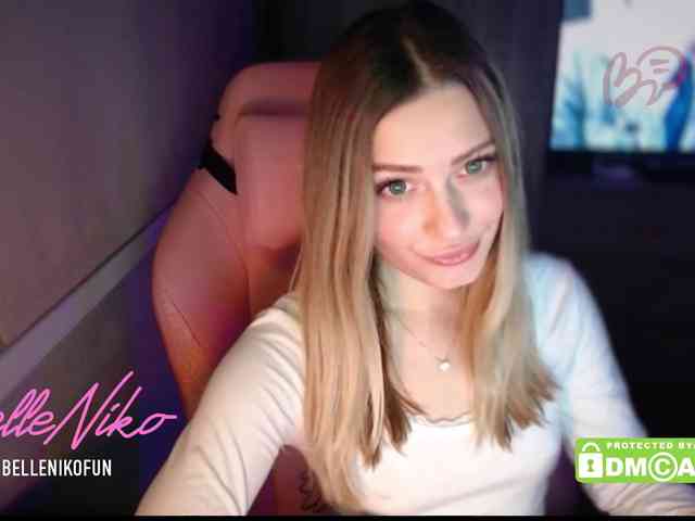 BelleNiko webcam