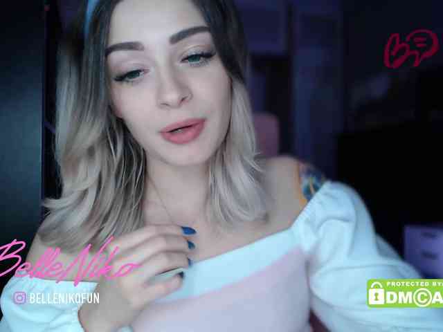BelleNiko webcam