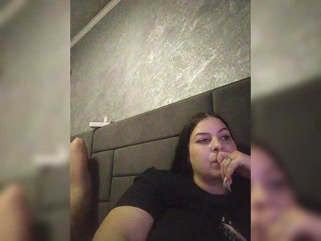 kissmabont's BongaCams show and profile