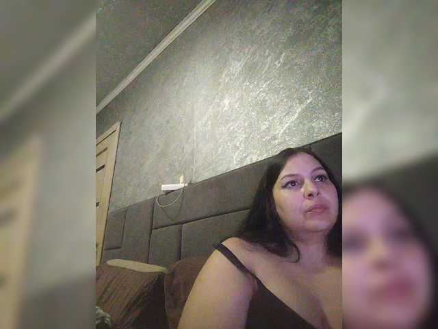 kissmabont's BongaCams show and profile