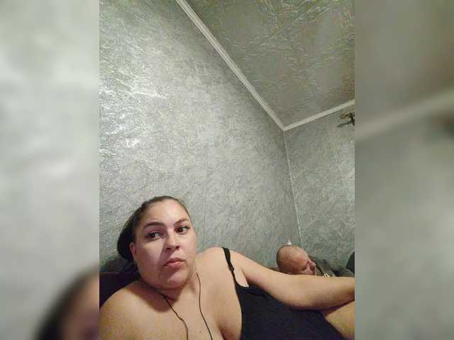 Cleopatra1990 webcam