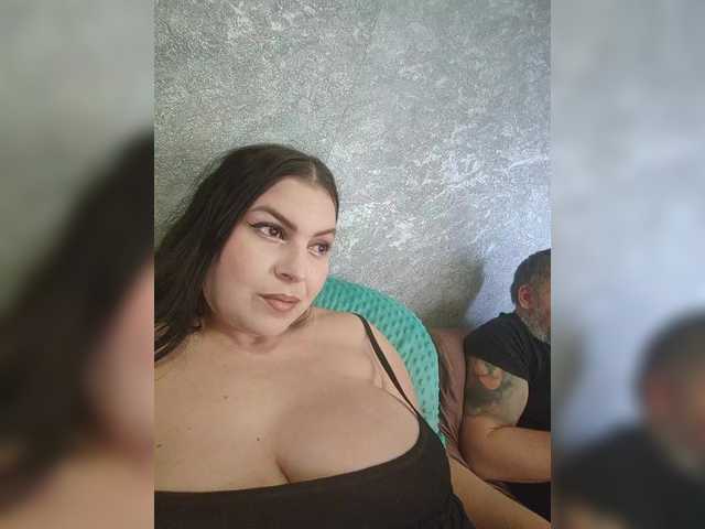 kissmabont live show