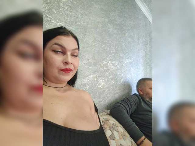 Masturbate to gorgeous camslut Kissmabont kissmabont from BongaCams