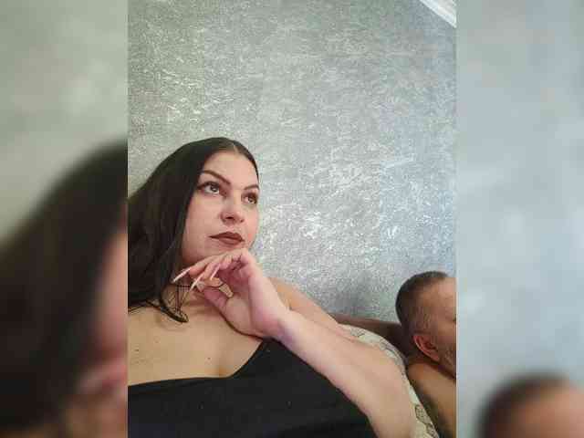 Cleopatra1990 webcam