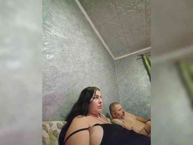 Cleopatra1990 webcam