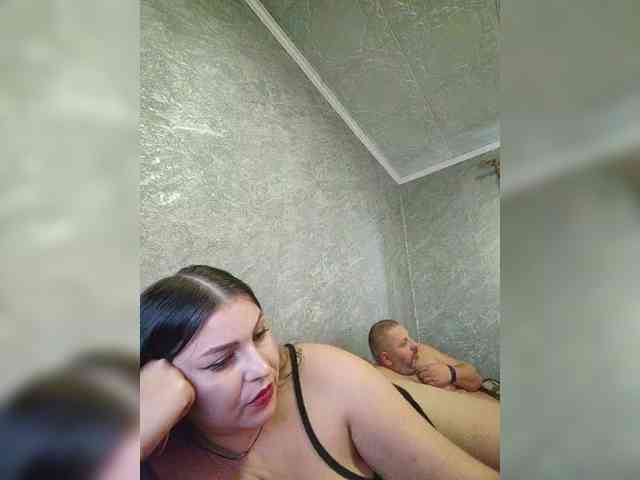 Cleopatra1990 webcam