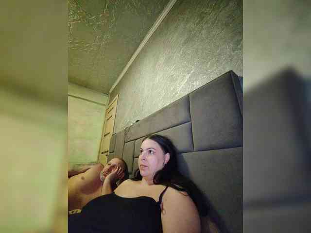 Cleopatra1990 webcam