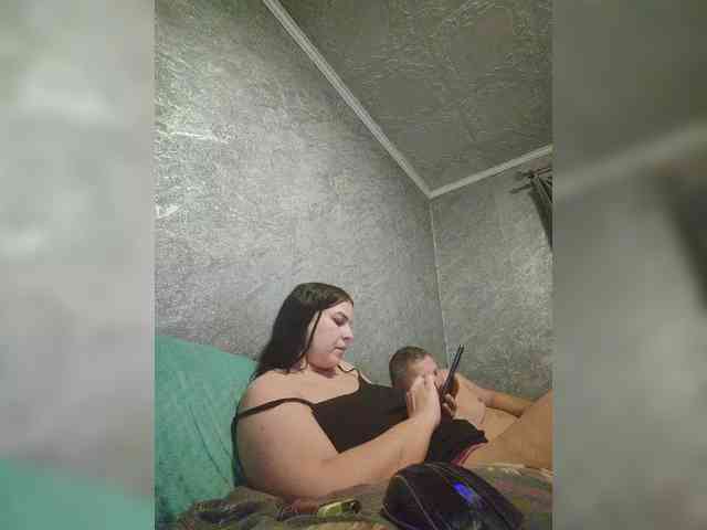 Cleopatra1990 webcam