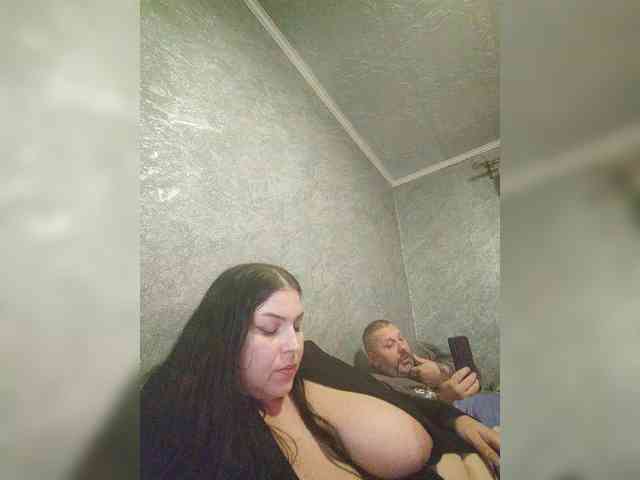 Cleopatra1990 webcam