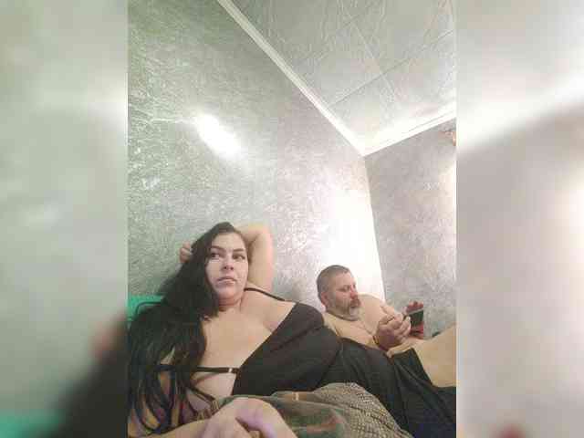 Cleopatra1990 webcam