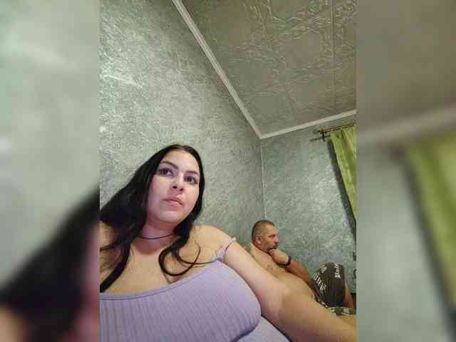 Cleopatra1990 webcam