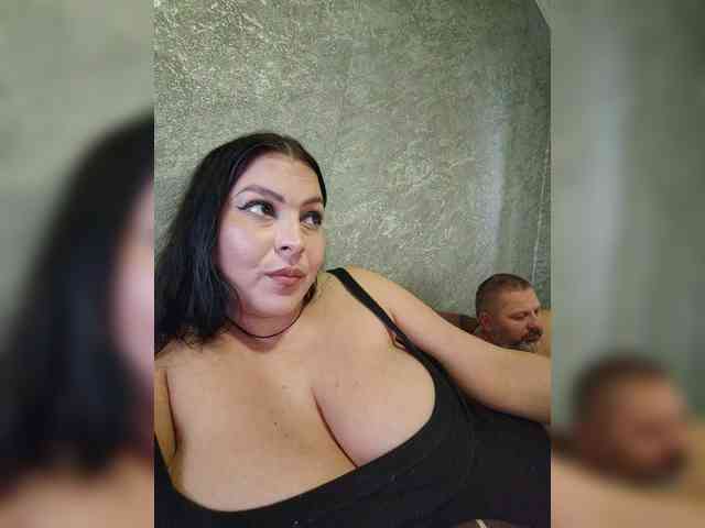 Cleopatra1990 webcam