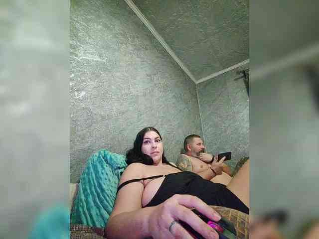 Cleopatra1990 webcam