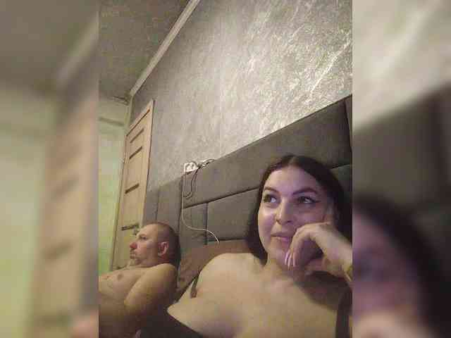 Cleopatra1990 webcam