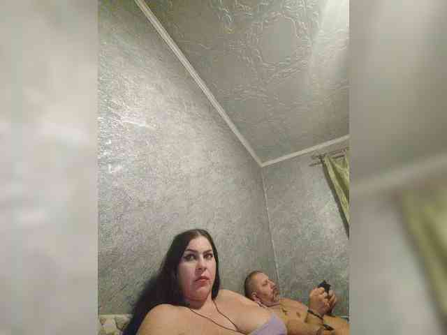 Cleopatra1990 webcam