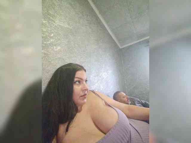 Cleopatra1990 webcam