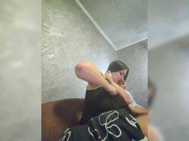 Cleopatra1990 webcam