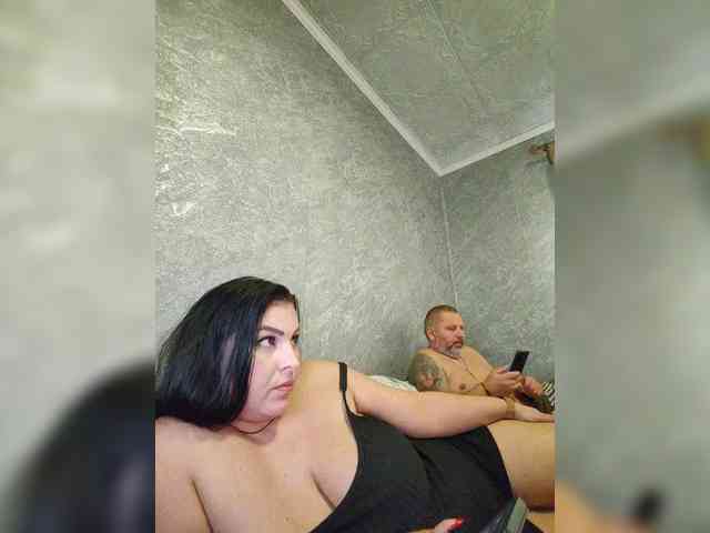 Cleopatra1990 webcam