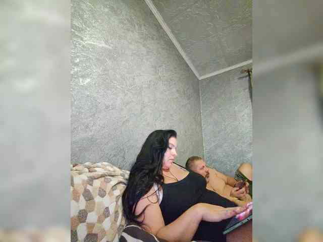 Cleopatra1990 webcam