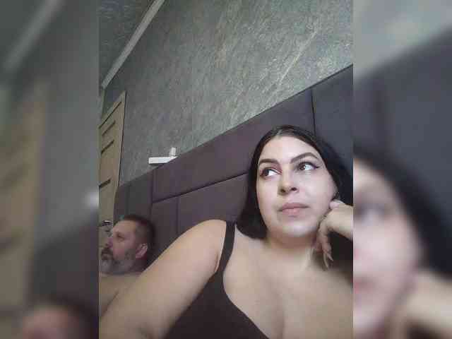 Cleopatra1990 webcam