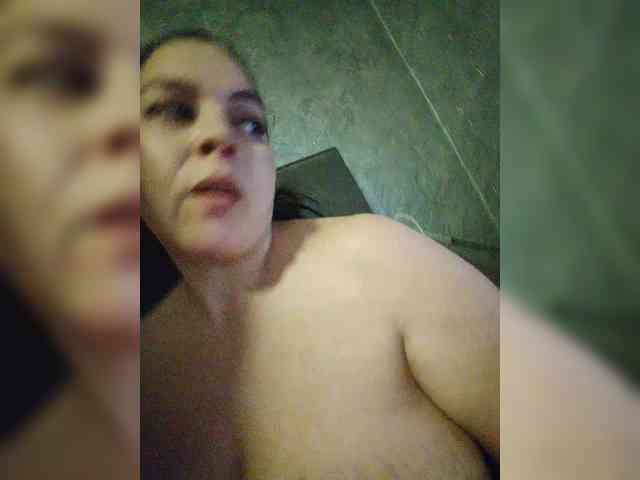 Cleopatra1990 webcam