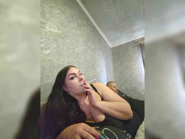 Cleopatra1990 webcam