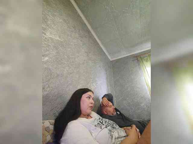 Cleopatra1990 webcam