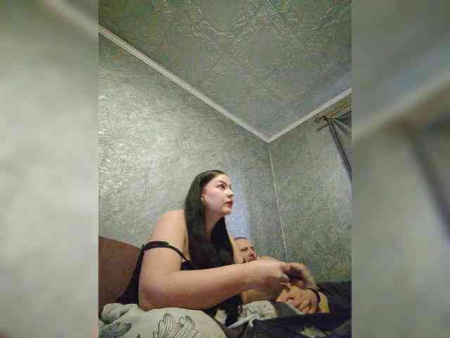 Cleopatra1990 webcam