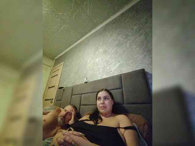 Cleopatra1990 webcam