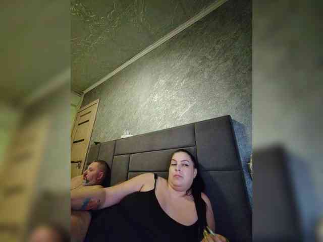 Cleopatra1990 webcam