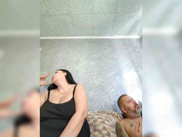 Cleopatra1990 webcam